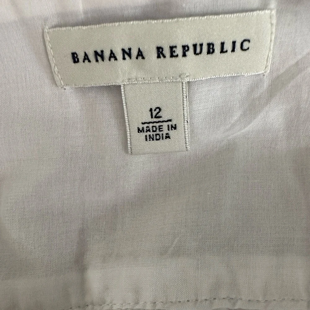 Banana Republic NWOT Crochet Eyelet White Mini Skirt 100% Cotton size 12 - Picture 15 of 16
